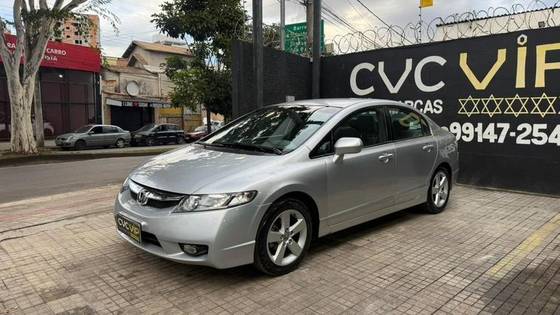 HONDA CIVIC 1.8 LXS 16V FLEX 4P MANUAL HONDA CIVIC 1.8 LXS 16V FLEX 4P MANUAL